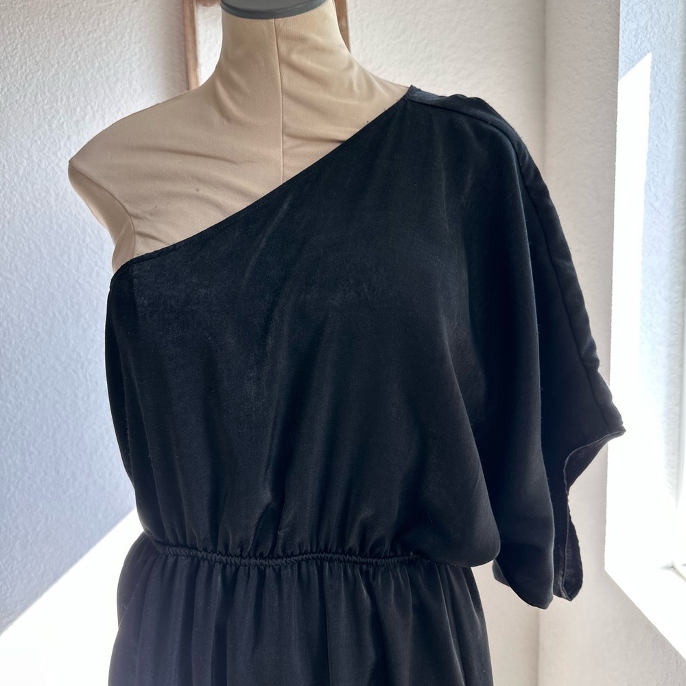 Gilli Solid Black One Shoulder Front Split Maxi D… - image 3